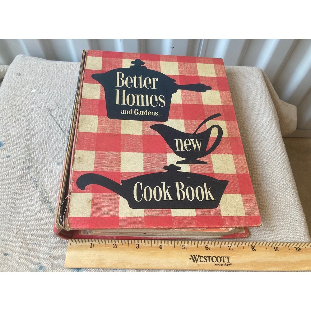 Better Homes and Gardens New Cookbook